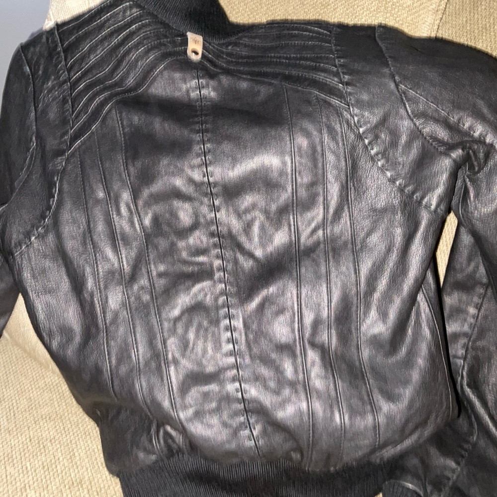 Mackage jacket - Picture 4 of 5